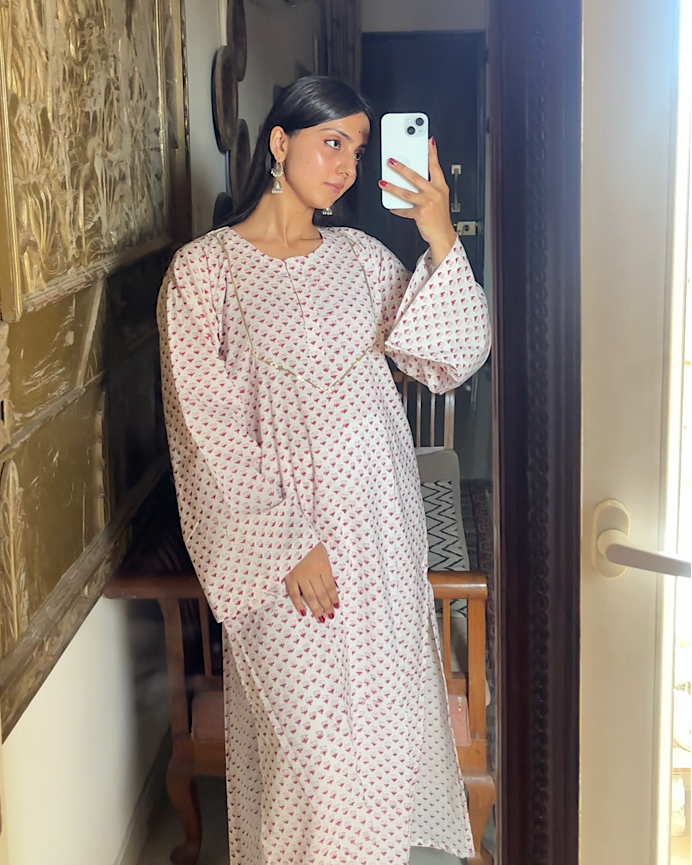 Safaid Bandh Gala Kameez