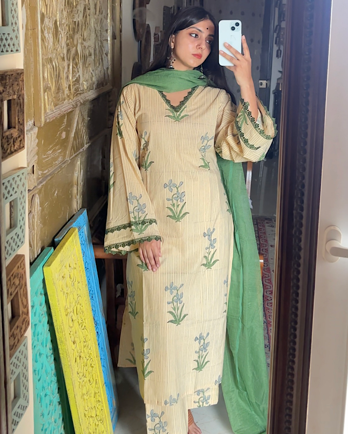 beige chaap 26 set