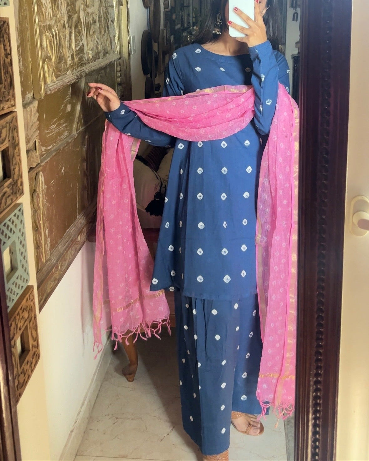 indigo bandhni farshi