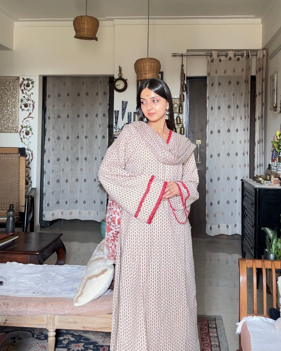 beige kamal set
