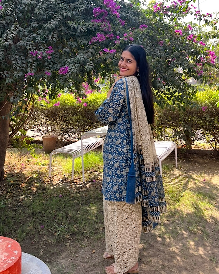 Indi Garden Farshi