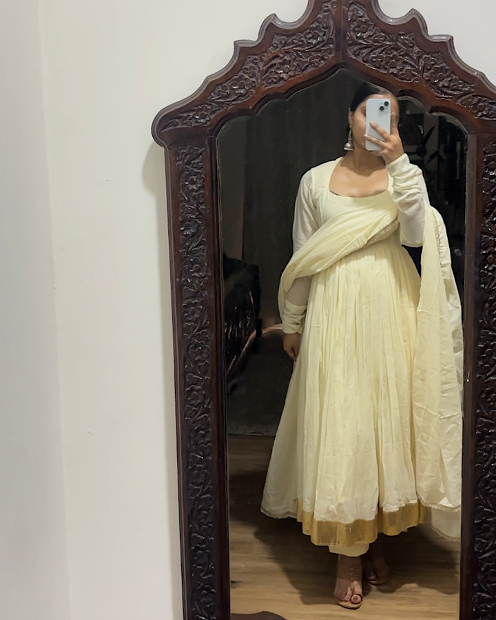 Chaand Set Anarkali