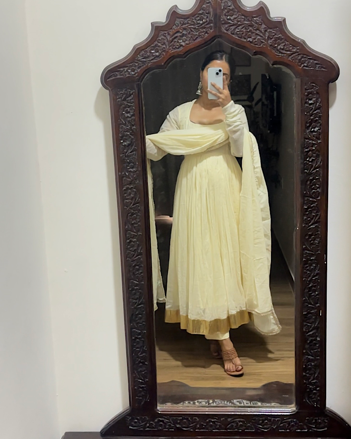 Chaand Set Anarkali