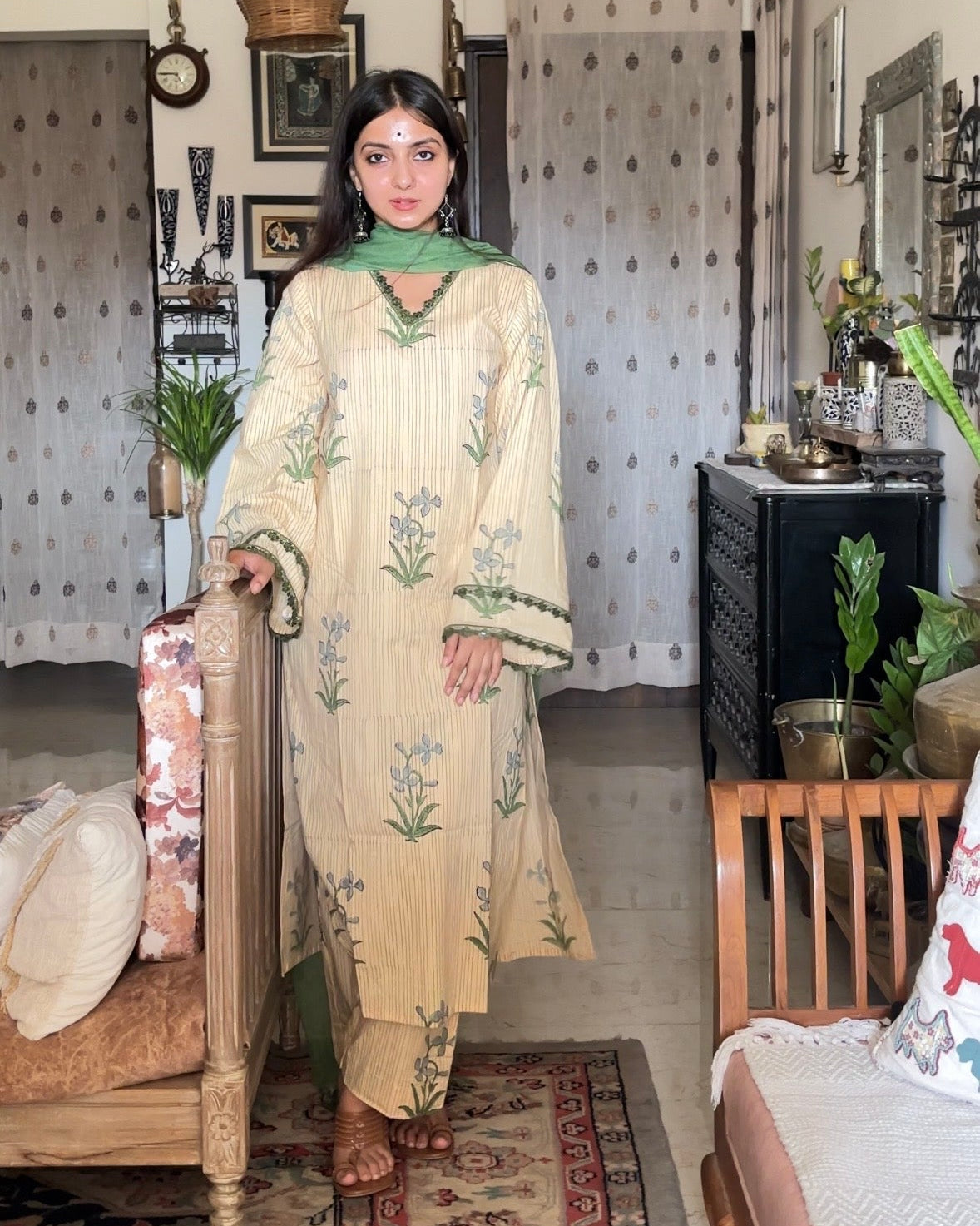 beige chaap 26 set