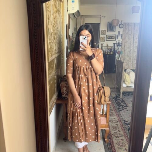 Beige Daftar kameez