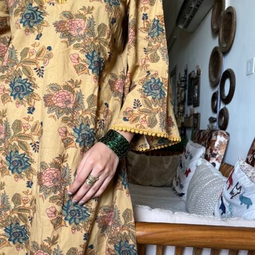 Tea garden middle eastern kameez
