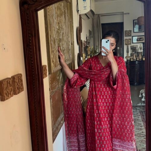 Laal gulab ( middle eastern set